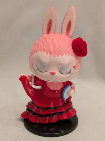 POP MART THE MONSTERS LABUBU FLAMENCO