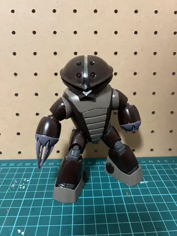 기동전사 건담 HG HGUC 앗가이 완성품 정크
