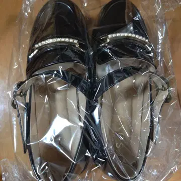 axes femme 펄 비트 로퍼