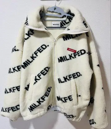 MILKFED ALL OVER LOGO BOA ZIP UP JACKET