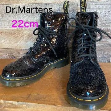 Dr, Martens 닥터마틴 스팽글 블랙 22cm 중고
