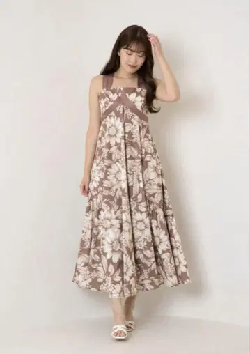 Mallorca Back Ribbon Floral Dress