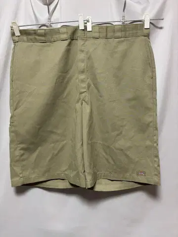 Dickies 베이지 숏팬츠 하프 팬츠