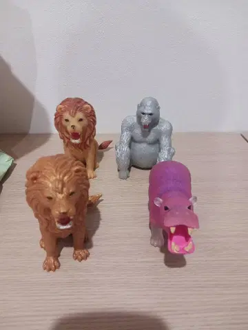 슈퍼 애니멀 앤드 코 네 점 세트