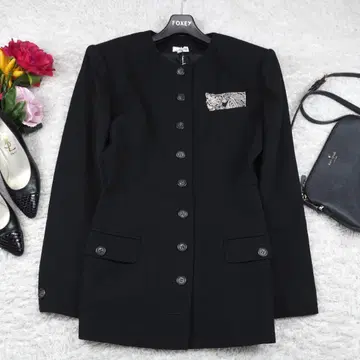G6061* 컨디션 최상 택 포함 새 상품 여성용 노카라 자켓 블랙