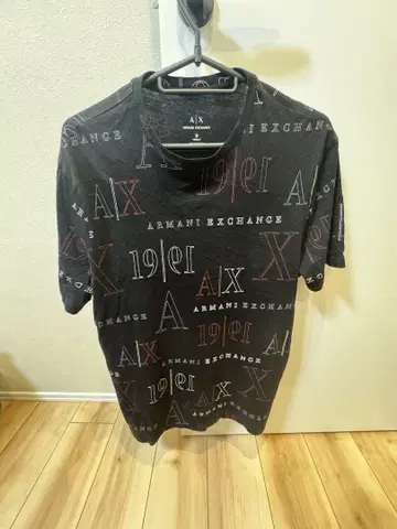 Armani Exchange 로고 티셔츠 S 사이즈