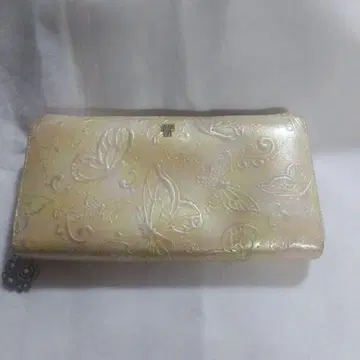 ANNA SUI 장지갑 라운드 지퍼 나비 핑크