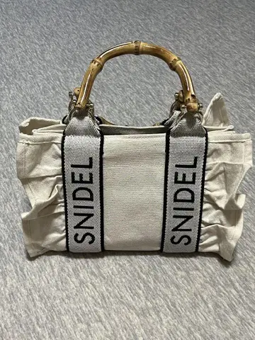 snidel 스나이델 프릴 로고 밤부 백