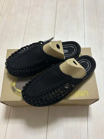 KEEN Uneek II Slide W 블랙