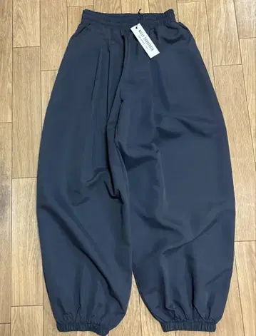 WILLY CHAVARRIA GODZILLA PANTS
