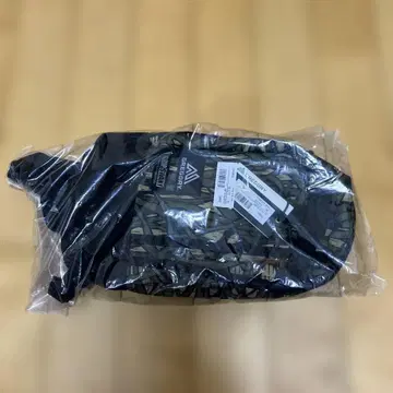 GRIP SWANY x GREGORY 그립스와니 그레고리 바디백