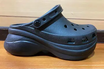 Crocs 베이 크로그 블랙 W7 23cm