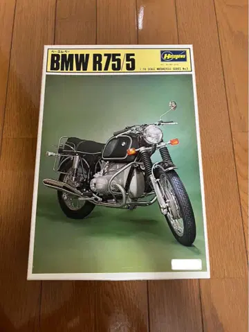 하세가와 BMW R75/5 1:10 스케일 프라모델