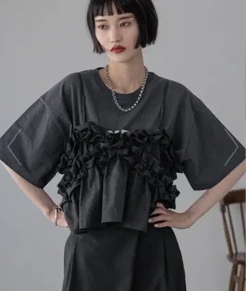 [이번 시즌 인기 완판] 로리즈팜 프릴 뷔스티에