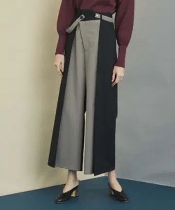 [새상품급] 유나이티드 도쿄 언밸런스 벨티드 바이컬러 팬츠 S