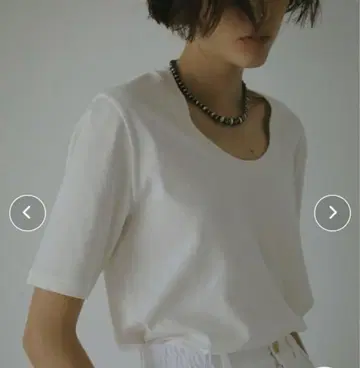 ETRE TOKYO 코튼 U넥 티 화이트