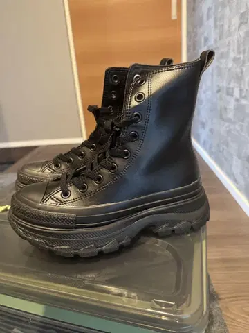 Converse 블랙 하이컷 부츠 통굽