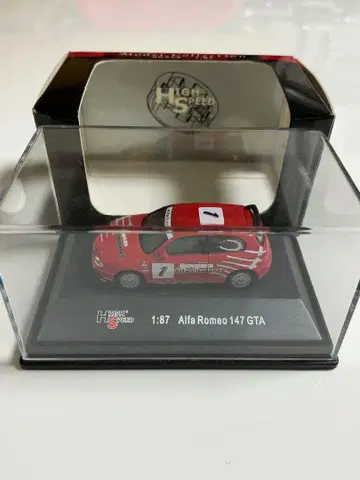 알파 로메오 147GTA 1/87
