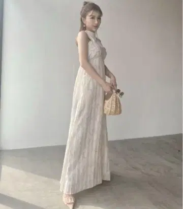 에이미 이스트 월 페이즐리 플리츠 파스텔 맥시 길이 원피스 프리
