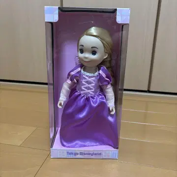 도쿄 디즈니랜드 잇츠 어 스몰 월드 라푼젤