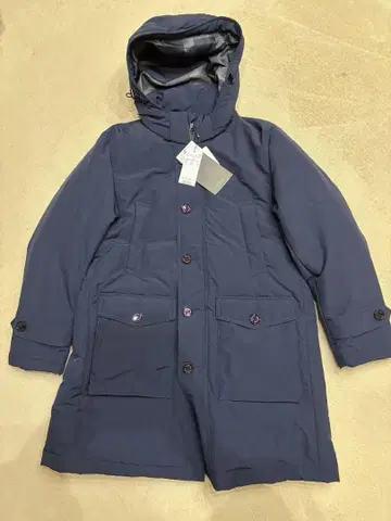새상품 BLACK LABEL 다운 자켓