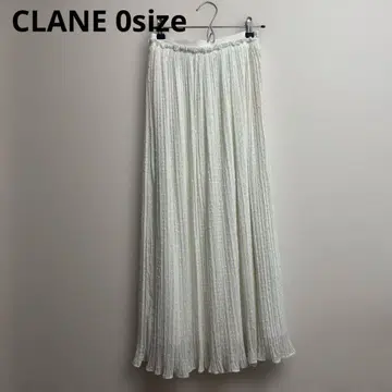 CLANE 화이트 플리츠 롱 스커트