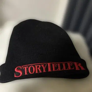 STORYTELLER 자수 니트 모자 my first story 블랙