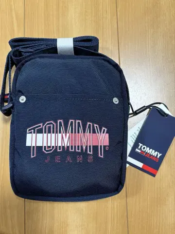 [미사용 새상품] Tommy Jeans 숄더백