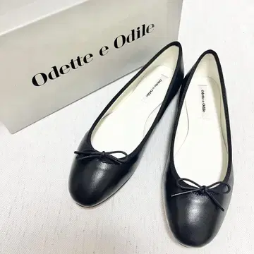[미사용] 오데뜨 앤 오딜 리본 발레 슈즈 플랫 블랙
