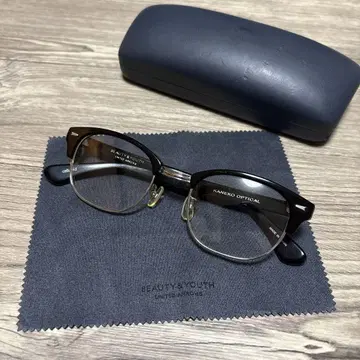 BEAUTY&YOUTH by KANEKO OPTICAL 멋쟁이 안경