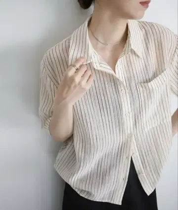 시어 스트라이프 숏 셔츠 select MOCA