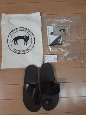 미사용 새상품 유타 뉴먼 앨리스 30cm 레어