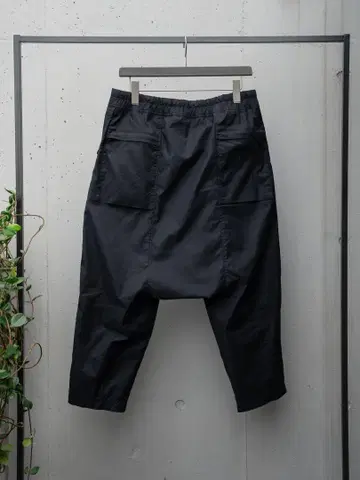 Luxe-Cotton Sarouel Cropped Pants