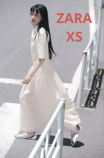 [ZARA] 자수 플라워 미디 원피스