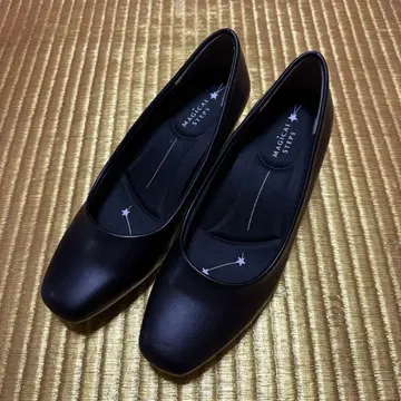 [새상품급] MAGICAL STEPS 블랙 펌프스 23.5cm 4E