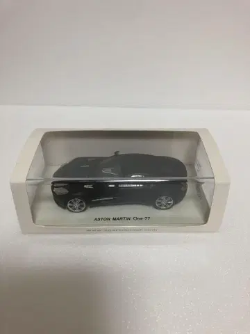 spark 1/43 Aston Martin One-77