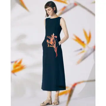 Lily brown 플라워 프린트 자수 원피스