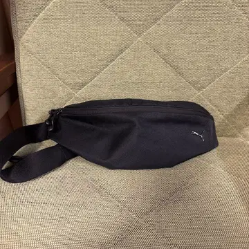 Puma 바디백 블랙