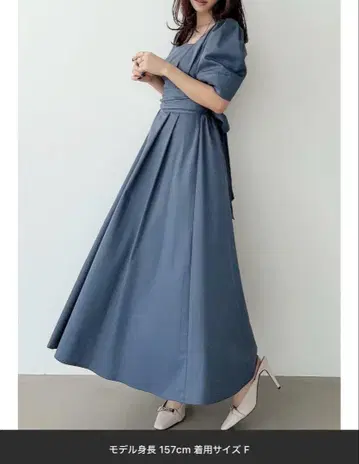 다크 블루 스퀘어넥 롱 원피스 반팔 F 사이즈