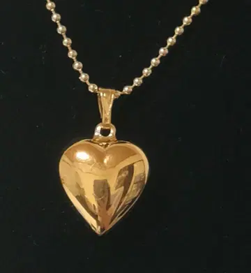 LF Gold Heart 골드 하트형 펜던트 목걸이