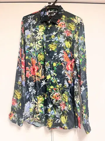 [판매 종료] ZARA 자라 꽃무늬 광택 패턴 셔츠 L 럭셔리