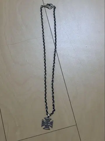 CANVAS ROAD 아이언 크로스 목걸이 50cm