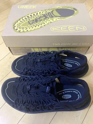 KEEN UNEEK II OT 남성용 샌들 블랙 27.5cm