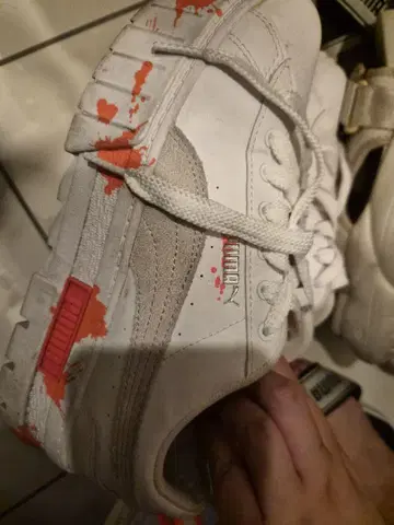 Puma 화이트 스니커즈 페인트 스플래터