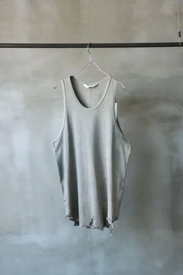 [ ANCELLM ] DAMAGE TANK TOP