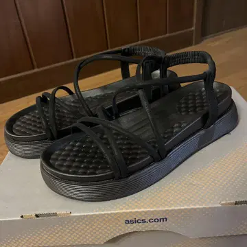 샌들 여성용 24cm 미사용에 가까움