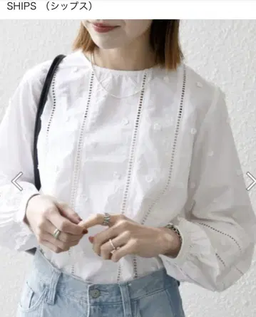 SHIPS any 플라워 모티브 사다리 레이스 크루넥 블라우스