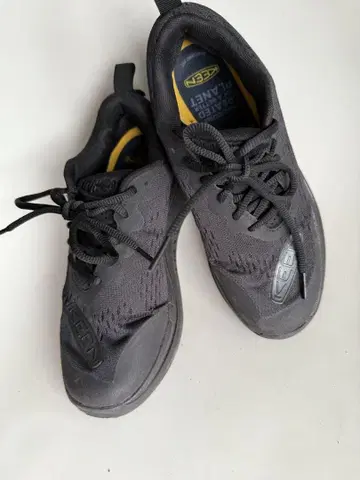 KEEN 스니커즈 US 7.5