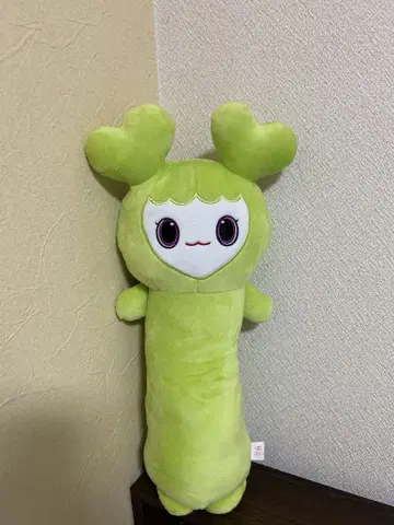 초록색 하트 모양 귀 봉제인형