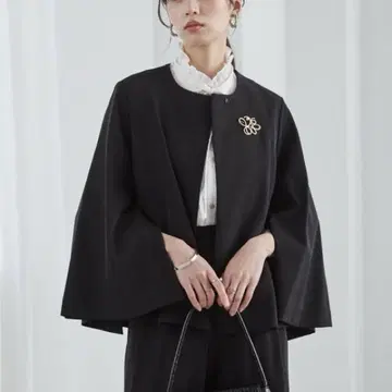 Ranan 라난 케이프 자켓